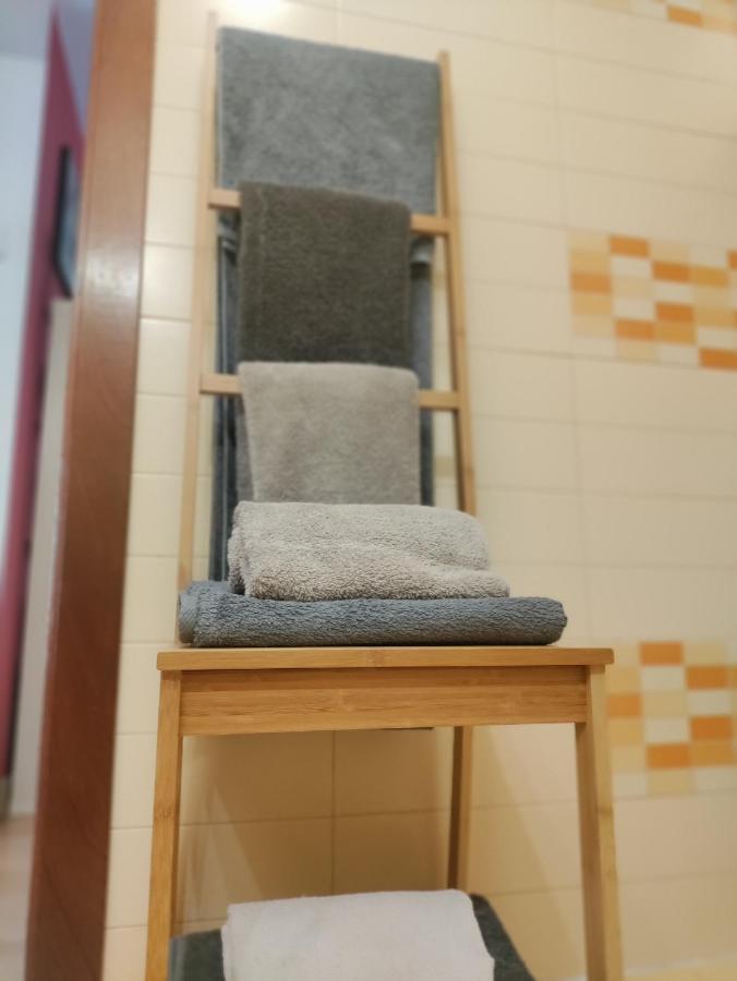 Apartamento Turistico Dct. Creus Guadalajara Bagian luar foto