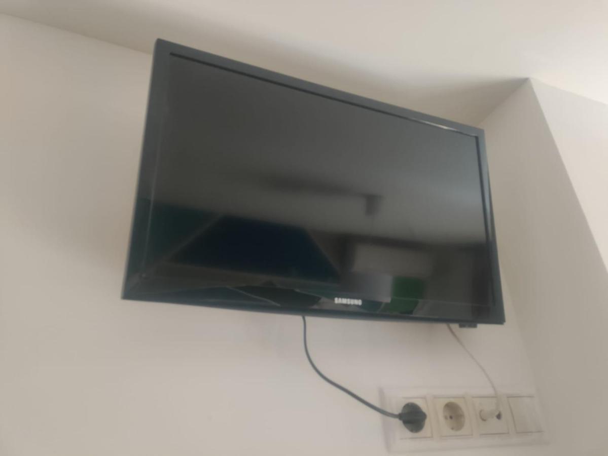 Apartamento Turistico Dct. Creus Guadalajara Bagian luar foto