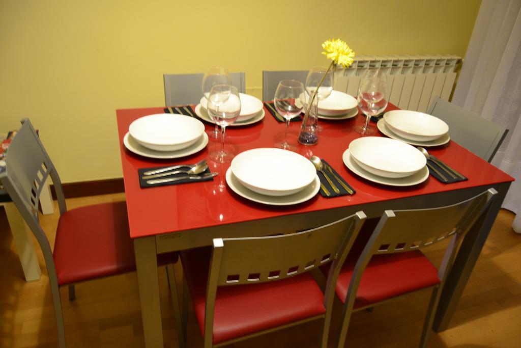 Apartamento Turistico Dct. Creus Guadalajara Bagian luar foto